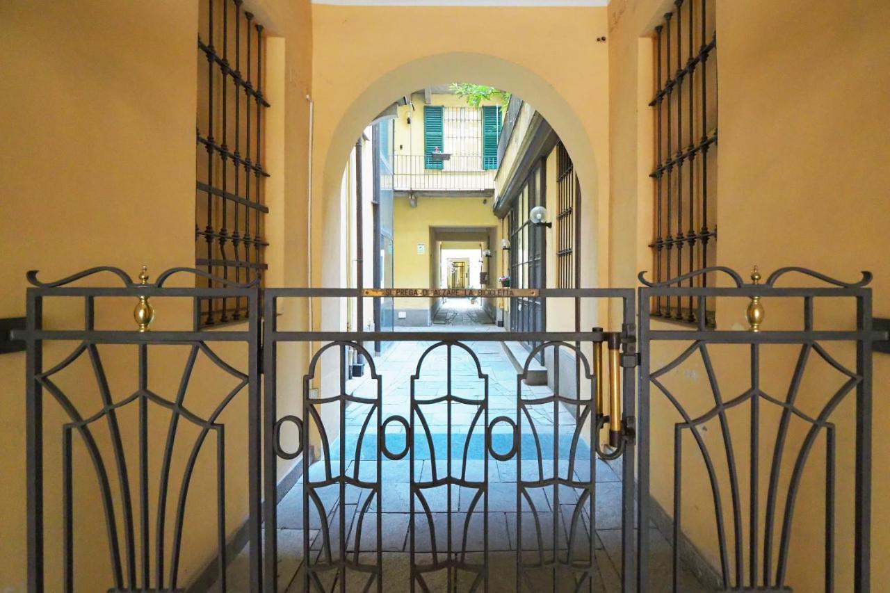 Appartement Centro Storico, Darsena E Duomo - Corso Genova - Italy Flat Vacation à Milan Extérieur photo